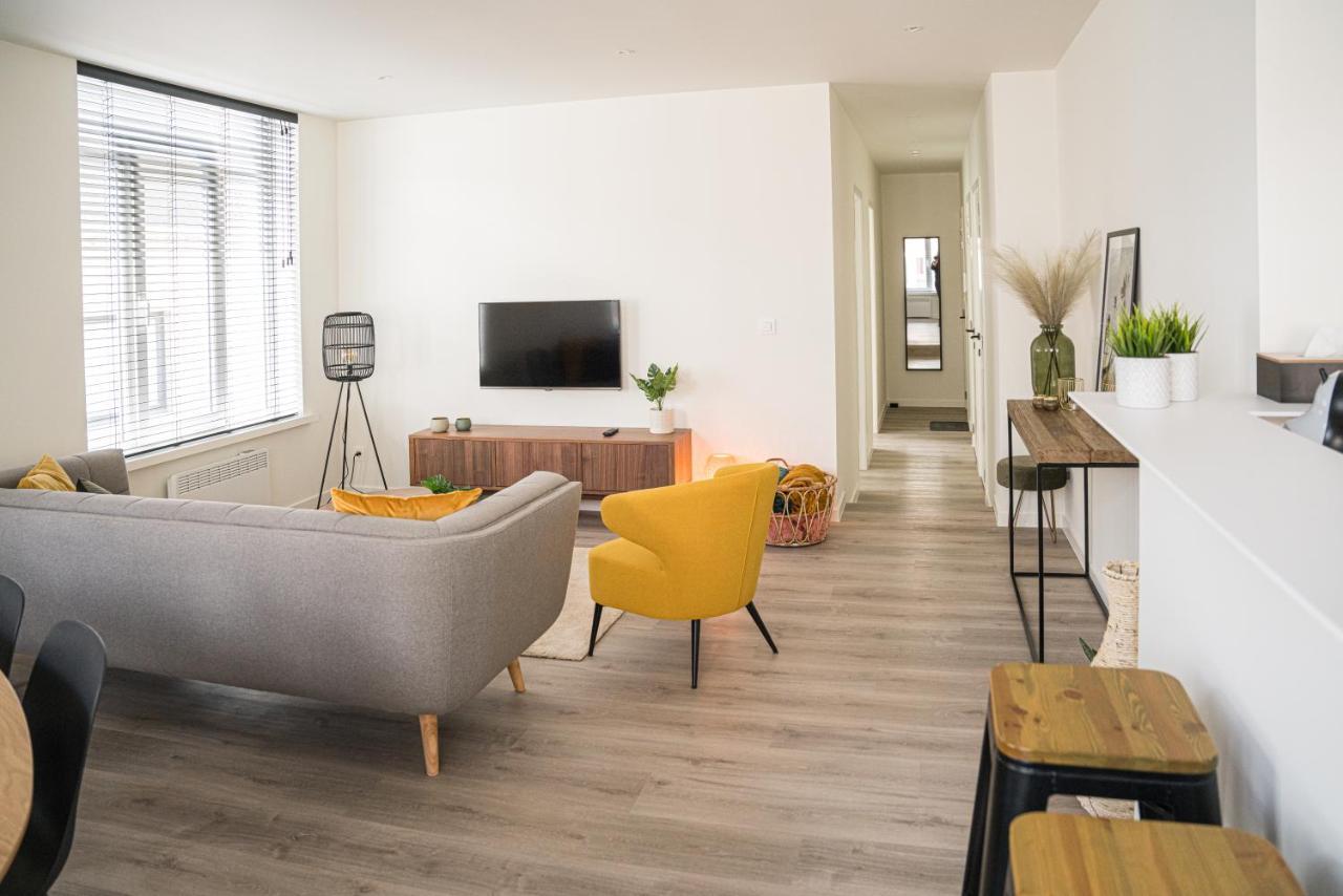 Etage 2 - Appartement In Centrum, 300M Van Zee En Gratis Parking Oostende Exterior foto